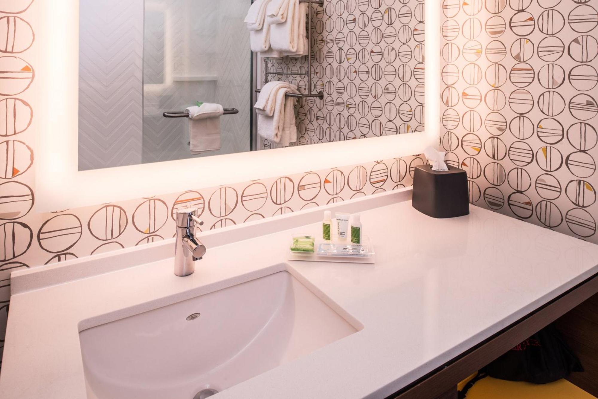 Holiday Inn Detroit Northwest - Livonia By Ihg Exteriér fotografie
